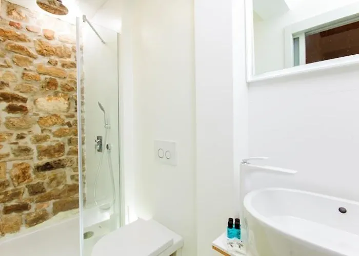 Grgur Ninski Bed & Breakfast