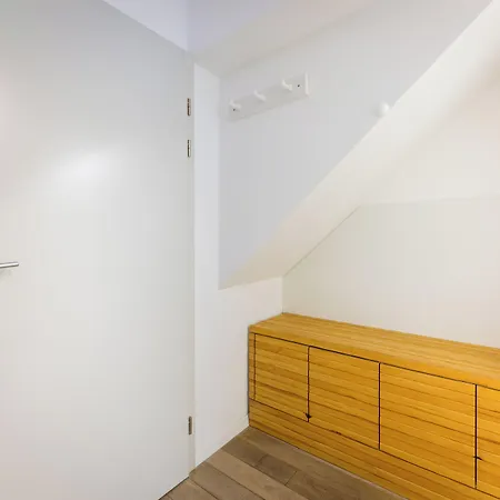 Grgur Ninski Bed & Breakfast 4*