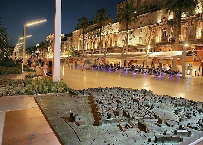 ベッド・アンド・ブレックファスト グレゴール ニンスキ ルームズ スプリト