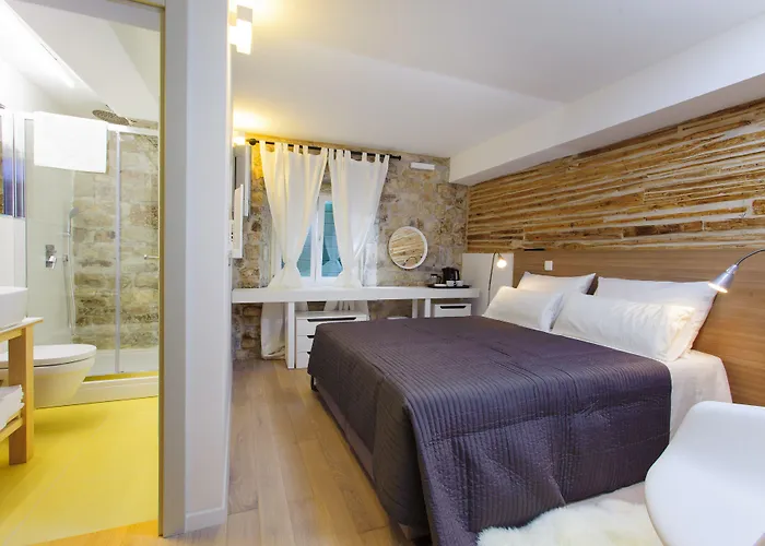 Grgur Ninski Bed & Breakfast